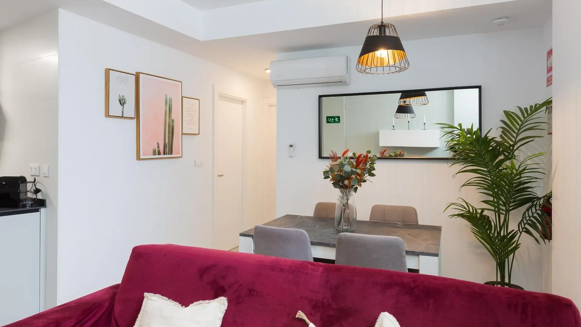 La Goleta: Nice Apartment In The Central District Màlaga