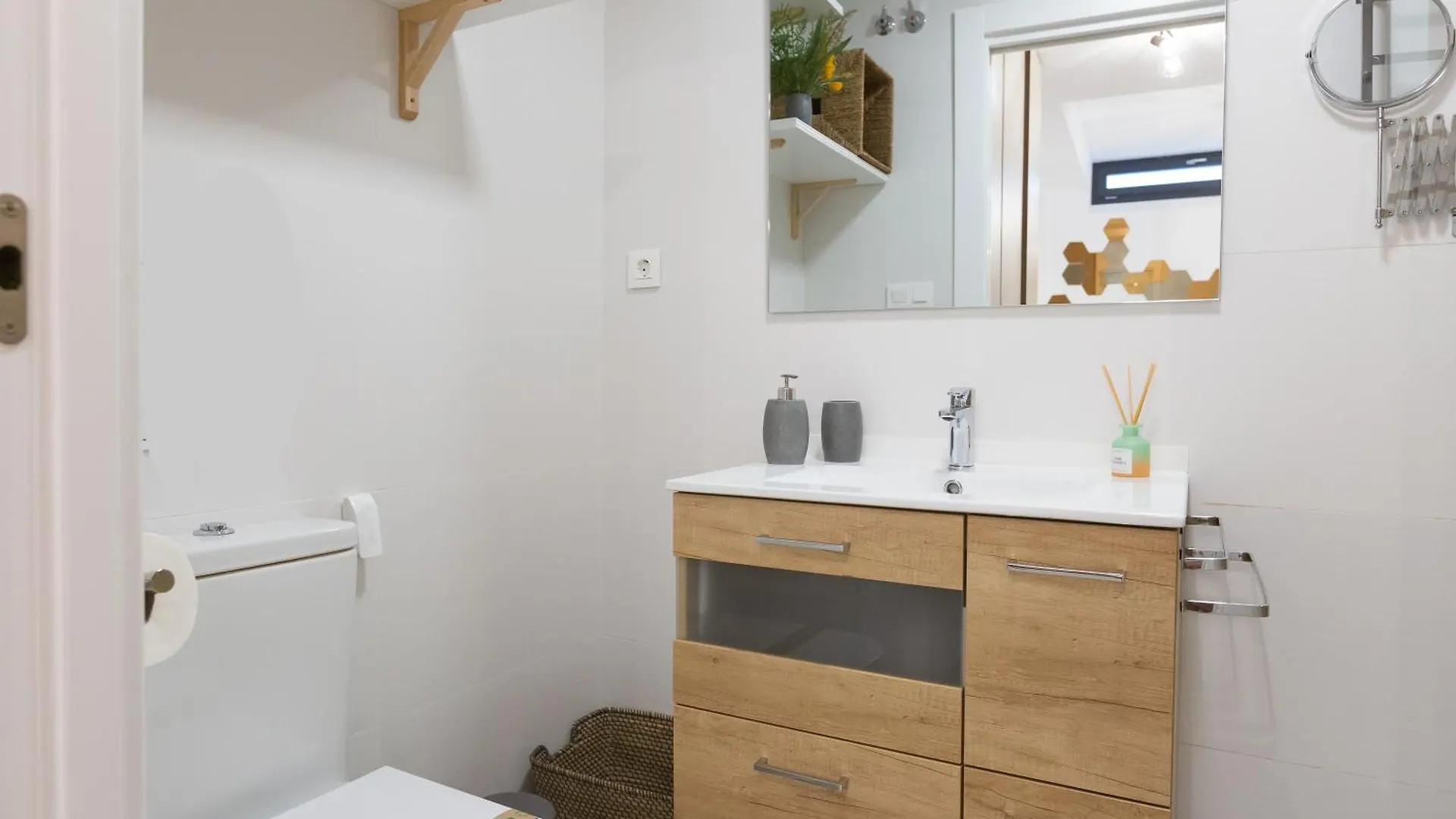 La Goleta: Nice Apartment In The Central District Malaga