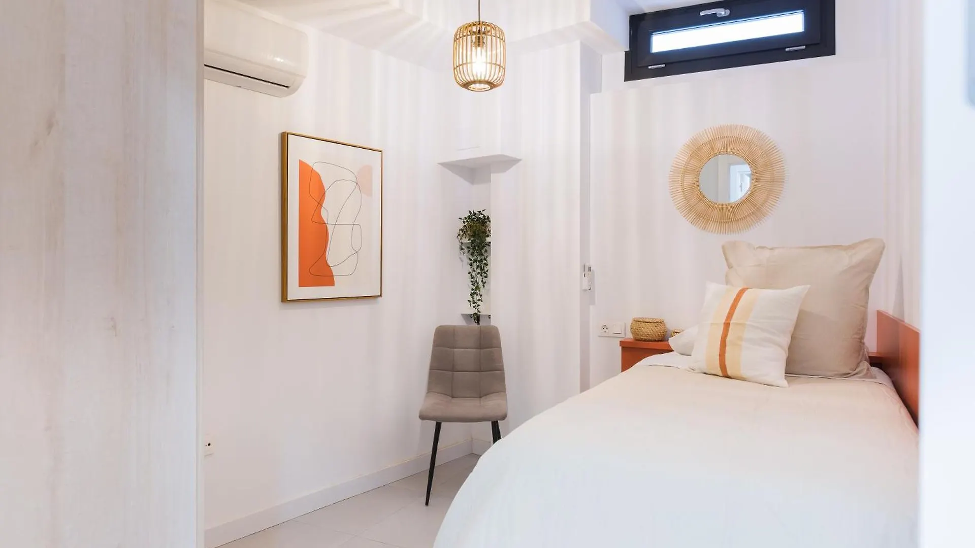 La Goleta: Nice Apartment In The Central District Malaga Spain