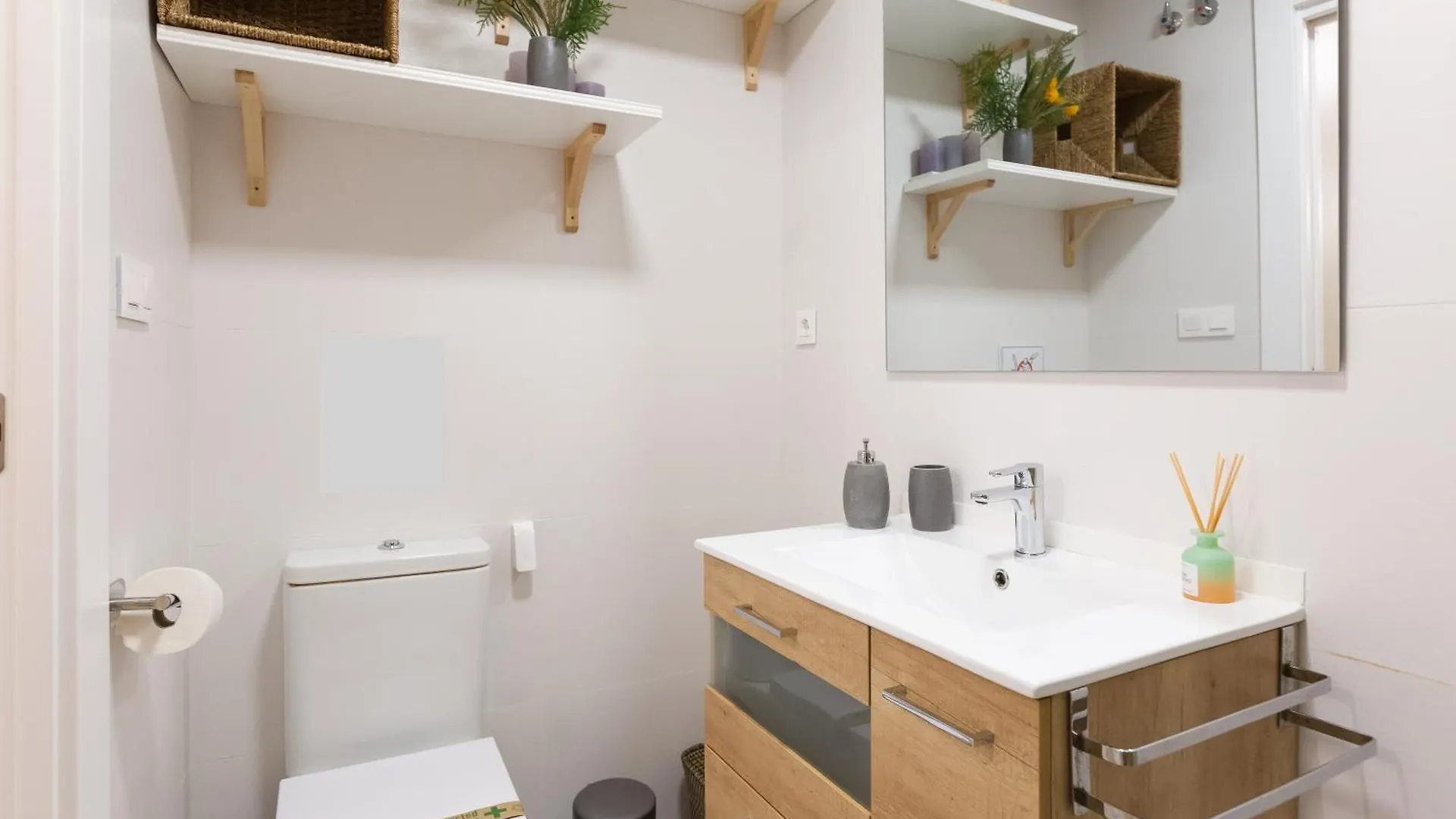 La Goleta: Nice Apartment In The Central District Malaga 0*,